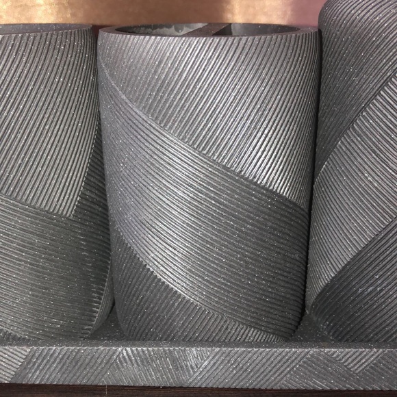 HAOCOOTT, 5 Piece Ceramic Bathroom Accessories Set - Picture 3 of 16